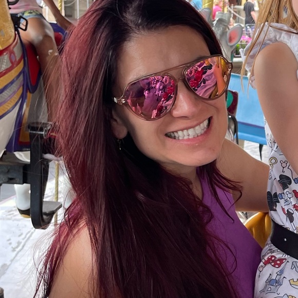 pineapplekelly